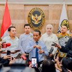 arsip-berita-tampung-aspirasi-pelaku-usaha-menteri-esdm-tunda-penyesuaian-tarif-pnbp-mineral-32eb3ps