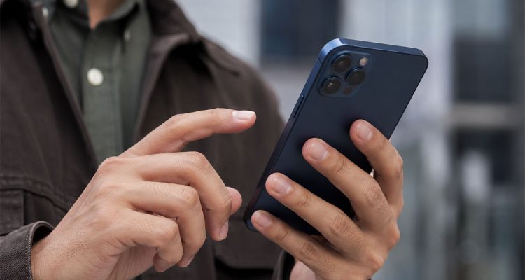 Ponsel Jadi Pusat Aktivitas Digital Pakar Ingatkan Pentingnya Perlindungan Data