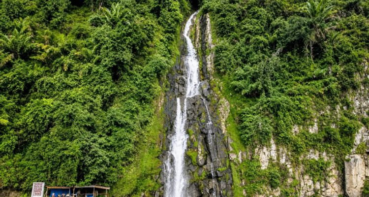 Air Terjun Situmurun
