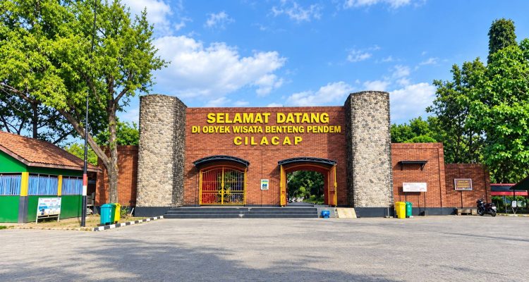 Benteng Pendem (1)
