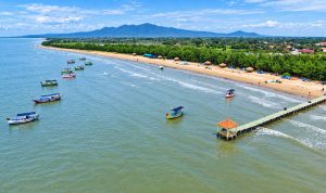Pantai KarangJahe