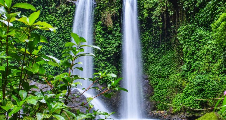 Air Terjun Songgo Langit