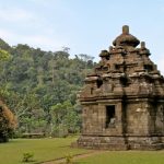 candi selogriyo